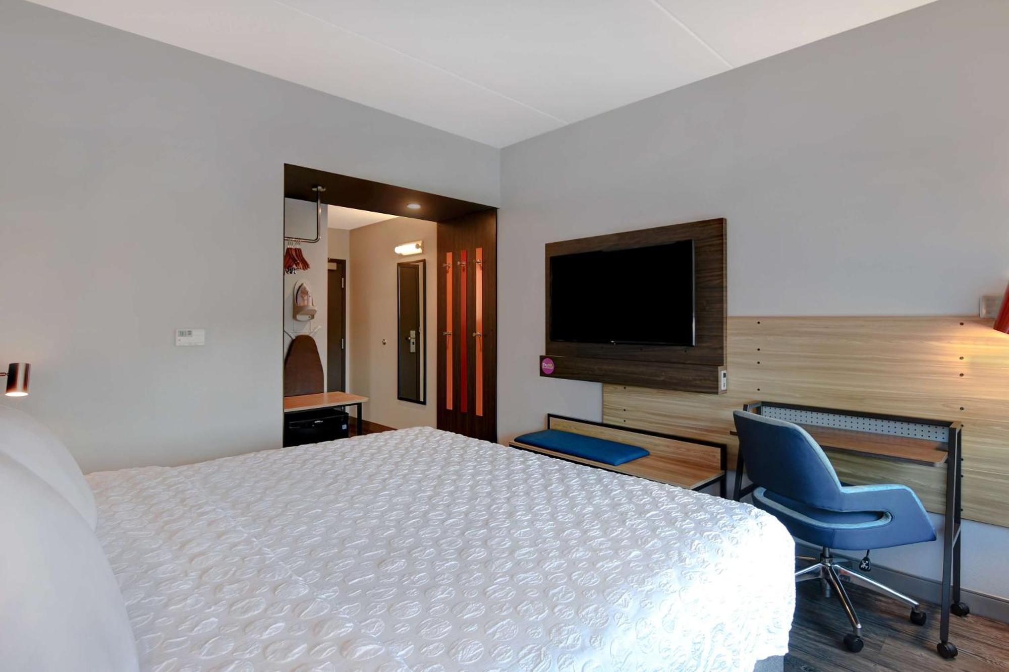 Tru By Hilton Macon North, Ga Hotel Bagian luar foto